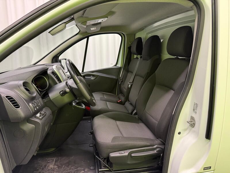 Renault Trafic vaihtoauto