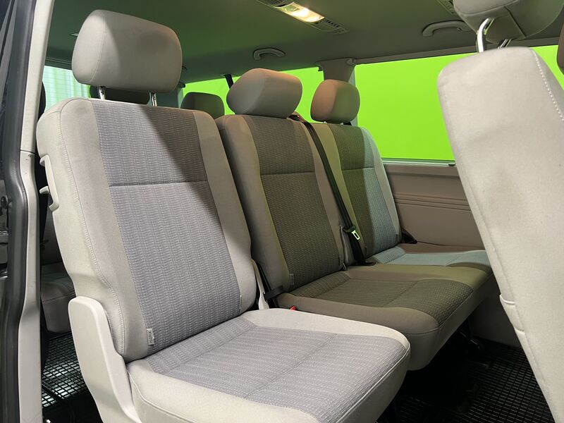 Volkswagen Caravelle vaihtoauto