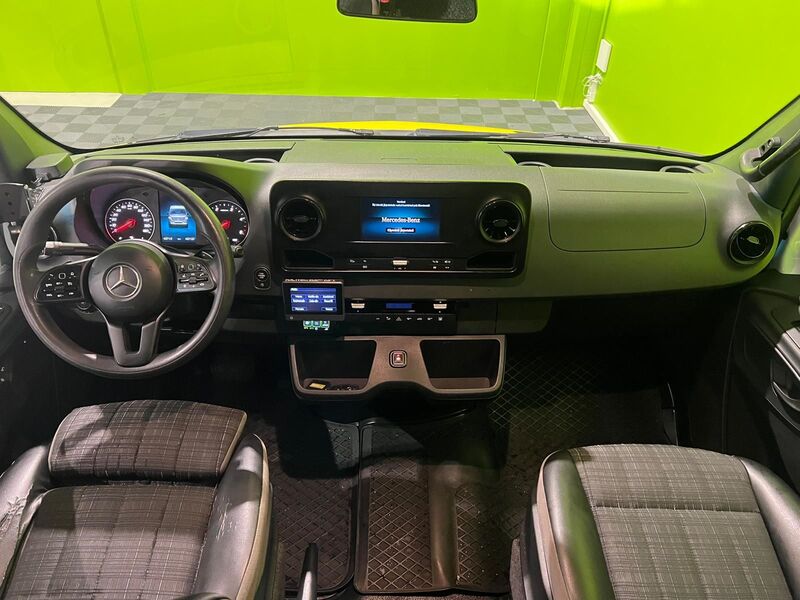 Mercedes-Benz Sprinter vaihtoauto
