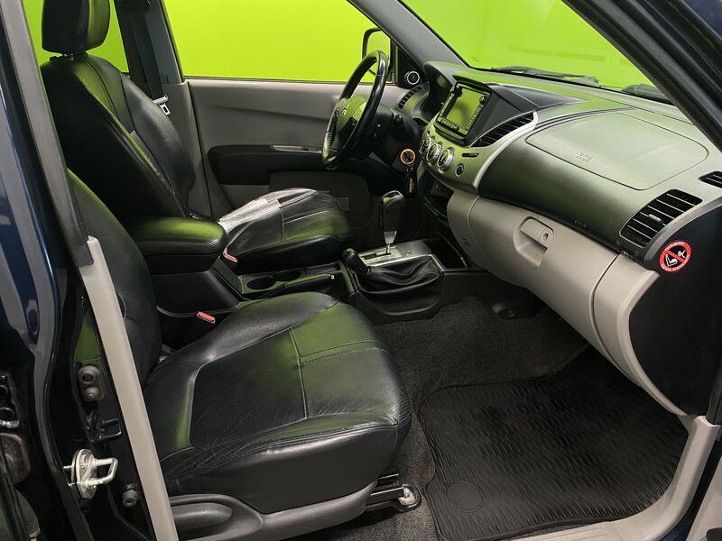 Mitsubishi L200 vaihtoauto