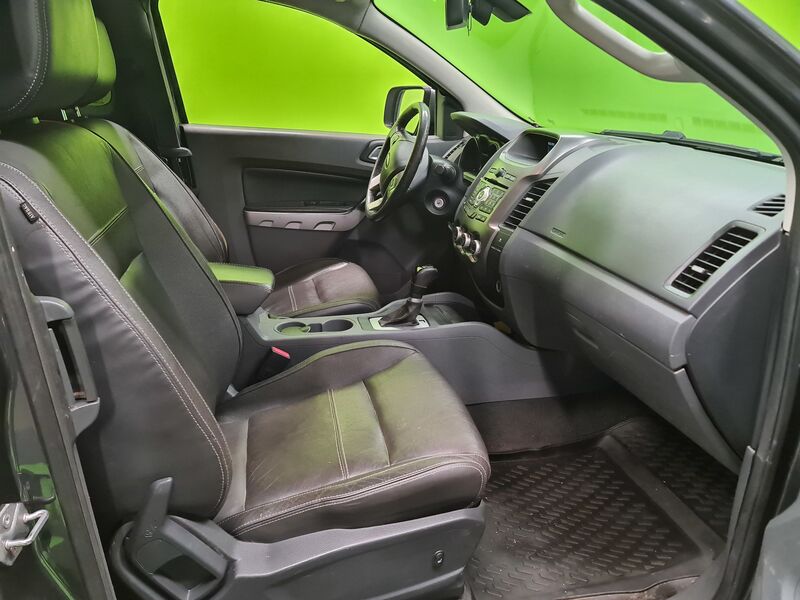 Ford Ranger vaihtoauto