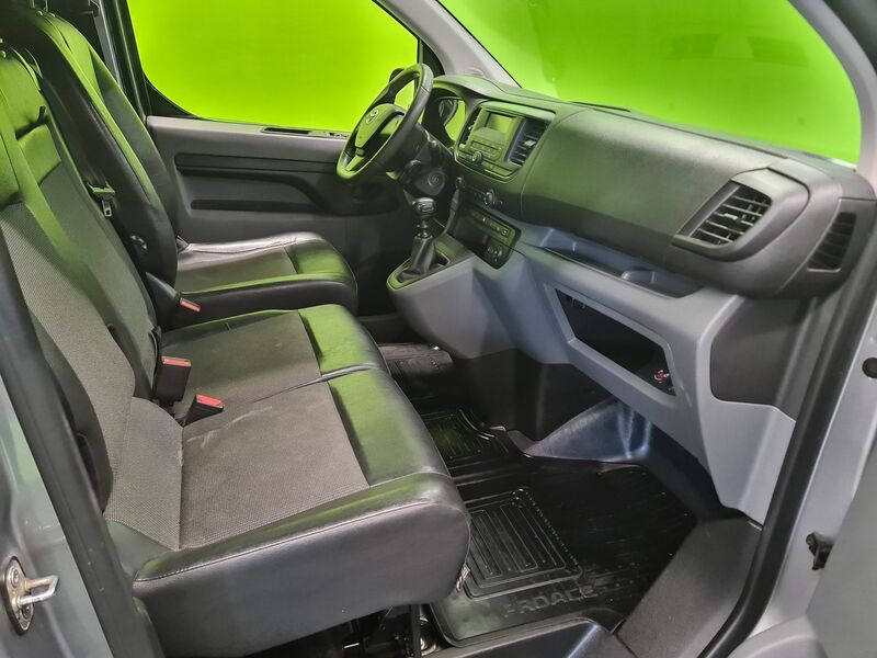 Toyota Proace vaihtoauto