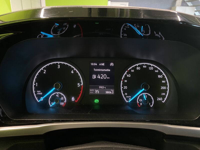 Ford Grand Tourneo Connect vaihtoauto