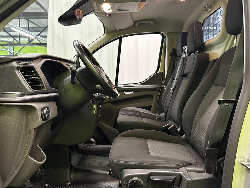 Ford Transit Custom vaihtoauto