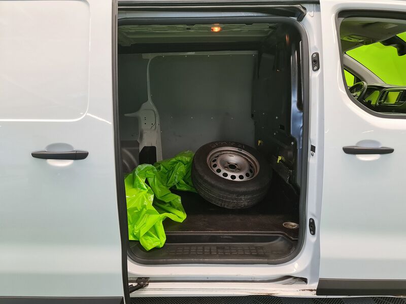 Opel Vivaro vaihtoauto