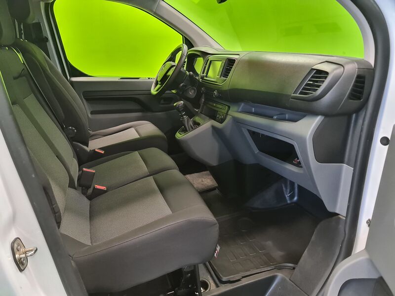 Opel Vivaro vaihtoauto