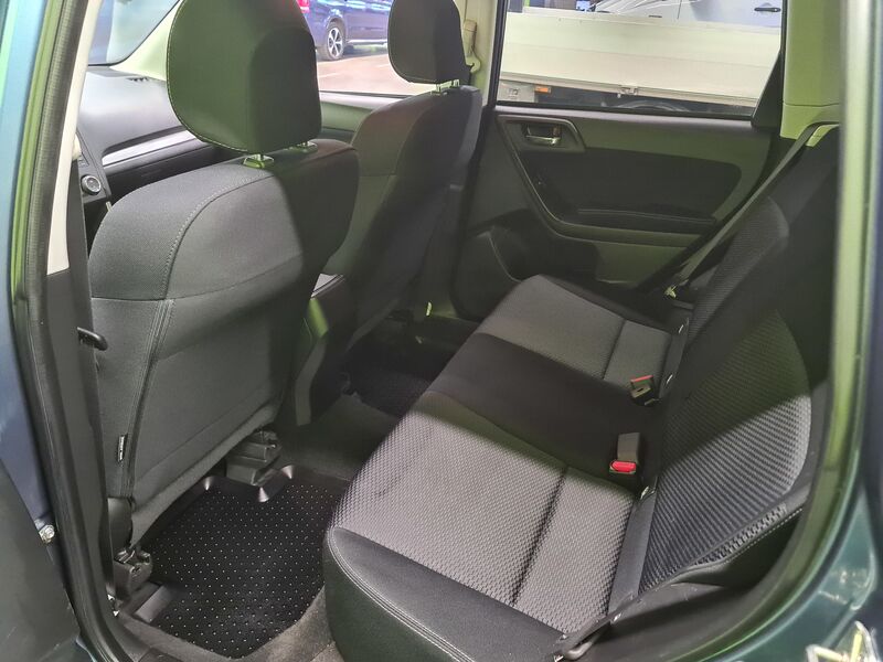 Subaru Forester vaihtoauto