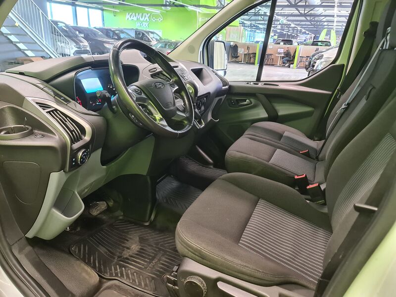 Ford Transit Custom vaihtoauto