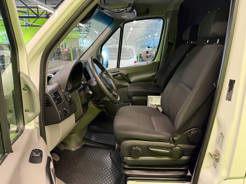 Mercedes-Benz Sprinter vaihtoauto