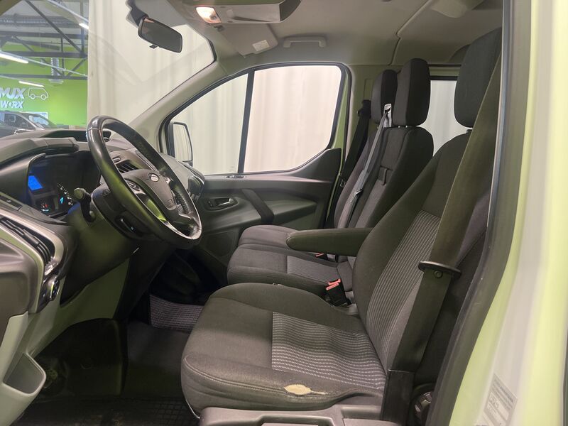 Ford Transit Custom vaihtoauto