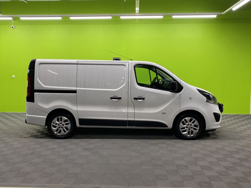 Opel Vivaro vaihtoauto