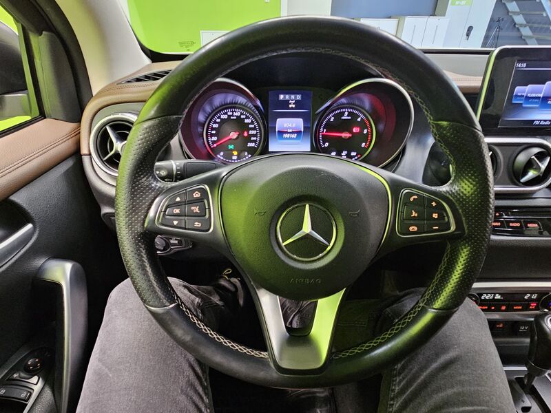 Mercedes-Benz X vaihtoauto