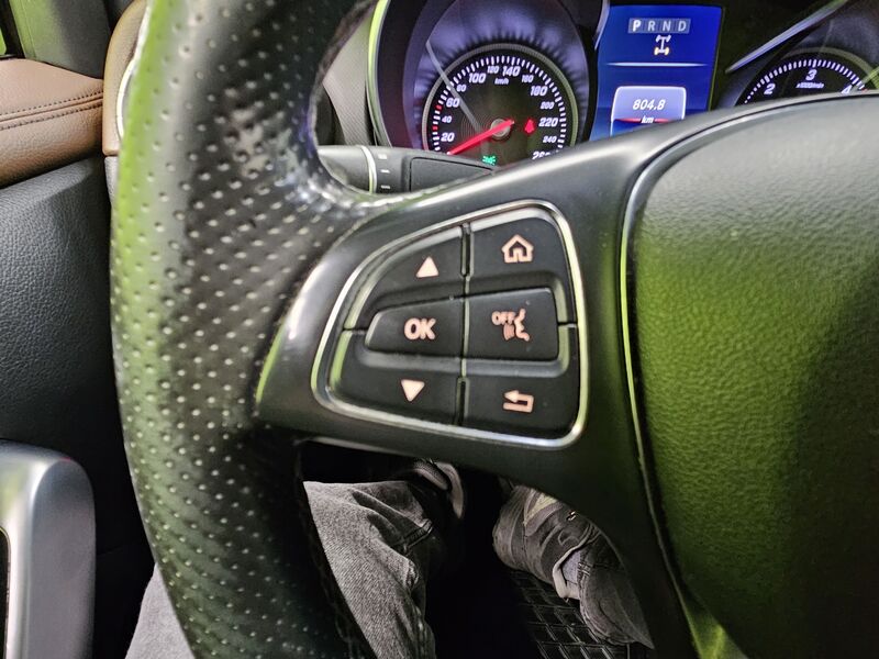 Mercedes-Benz X vaihtoauto