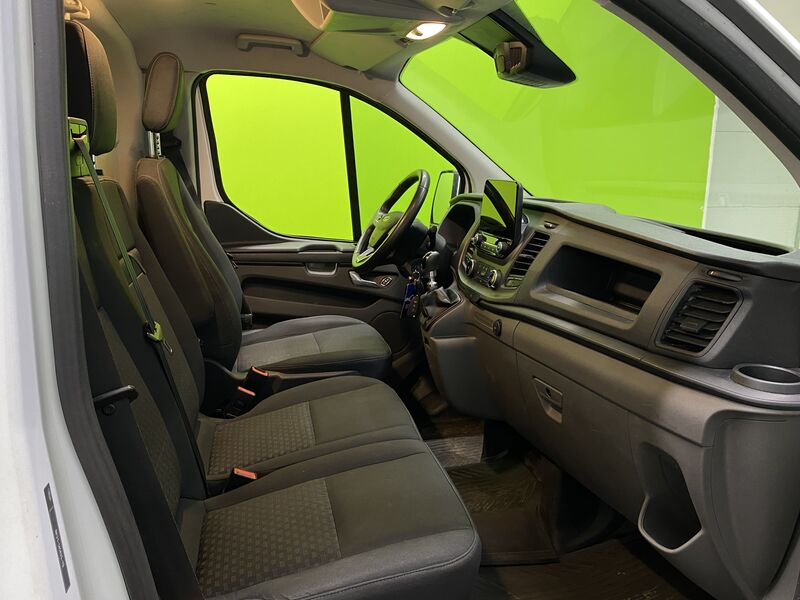 Ford Transit Custom vaihtoauto