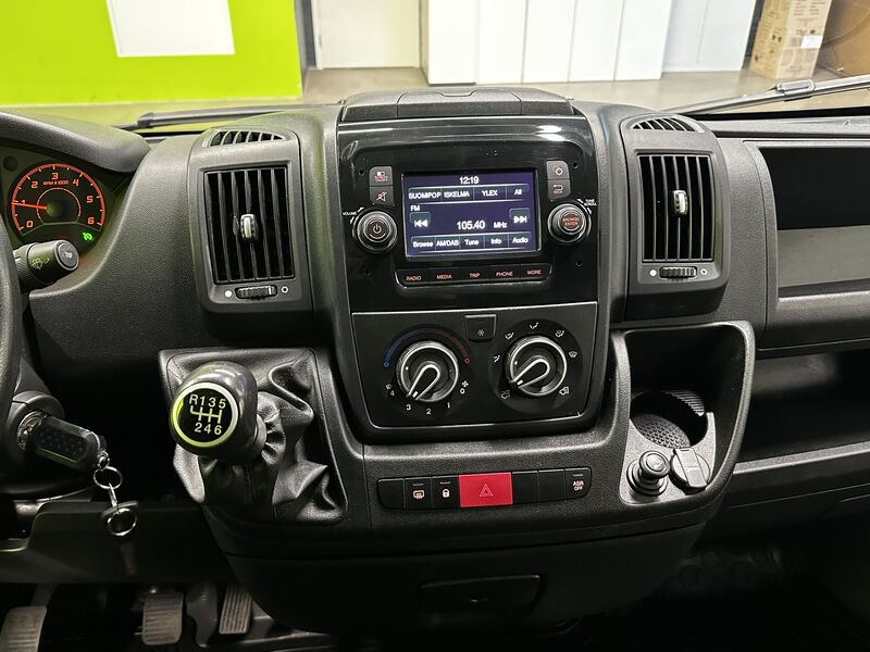 Opel Movano vaihtoauto