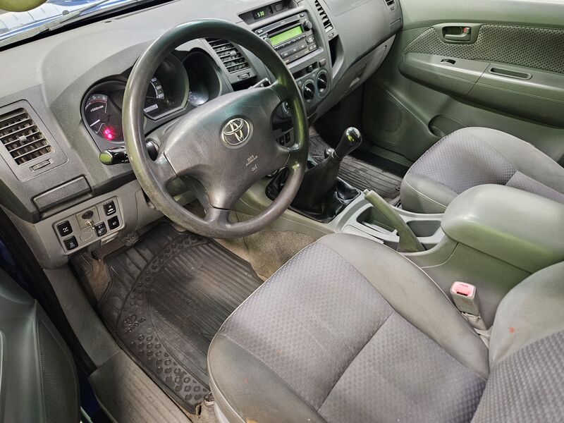 Toyota Hilux vaihtoauto