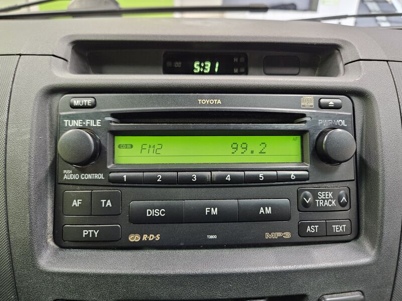 Toyota Hilux vaihtoauto