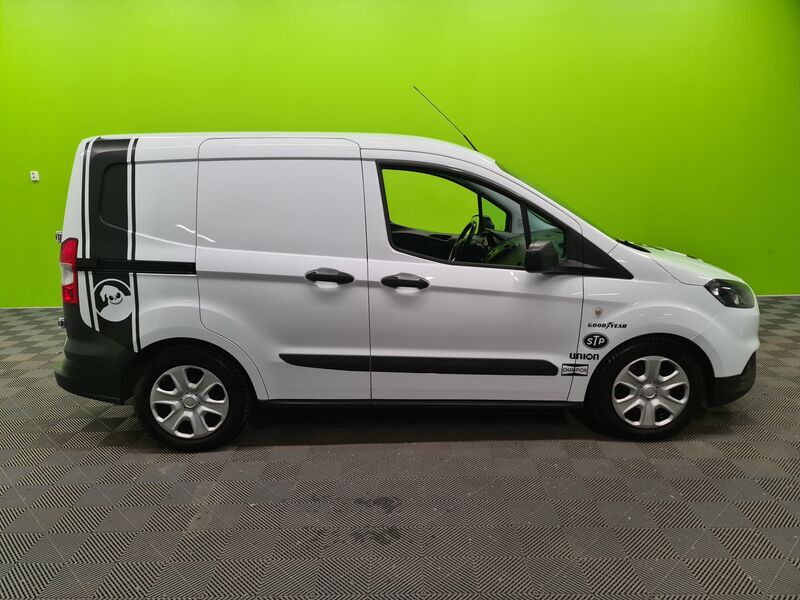 Ford Transit Courier vaihtoauto