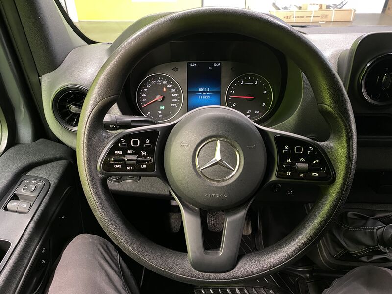 Mercedes-Benz Sprinter vaihtoauto
