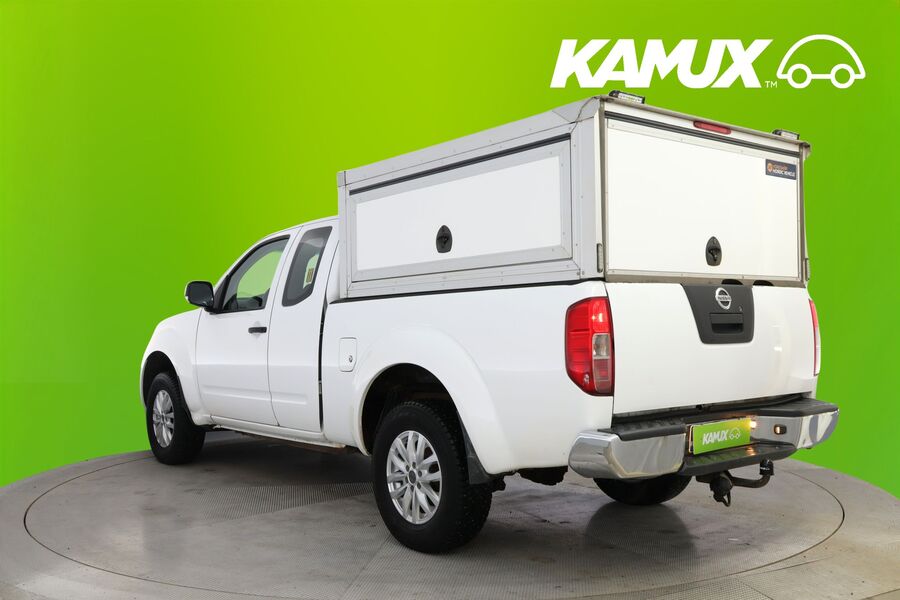 Nissan Navara vaihtoauto