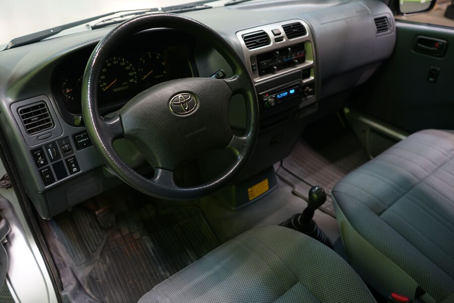 Toyota Hiace vaihtoauto