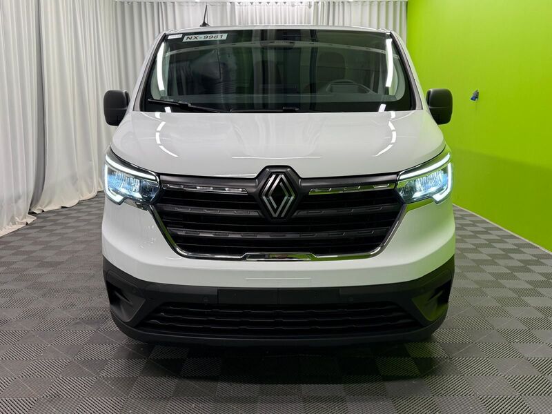 Renault Trafic vaihtoauto
