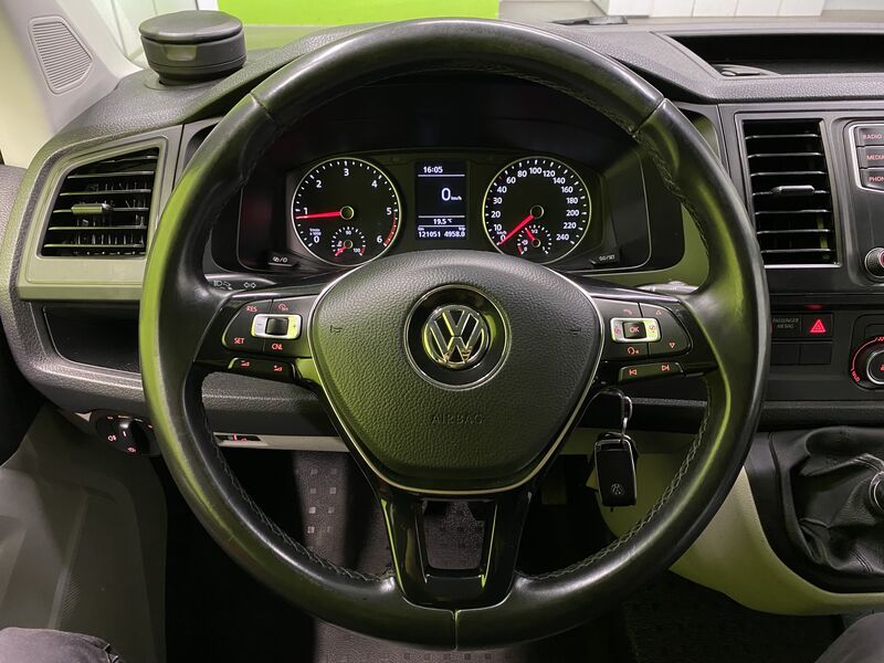 Volkswagen Transporter vaihtoauto