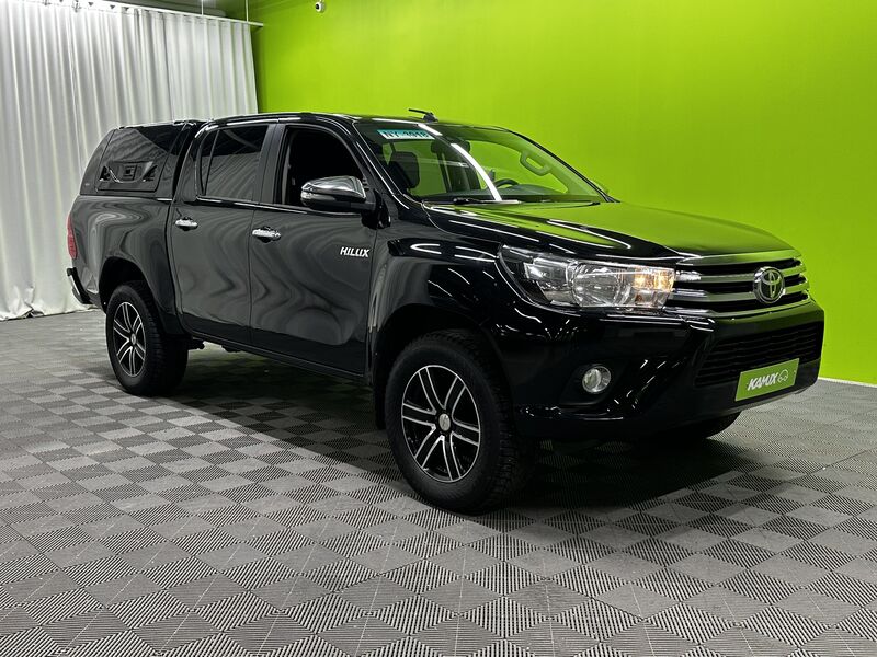 Toyota Hilux vaihtoauto