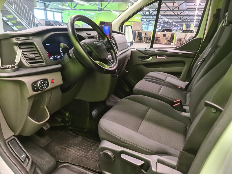 Ford Transit Custom vaihtoauto