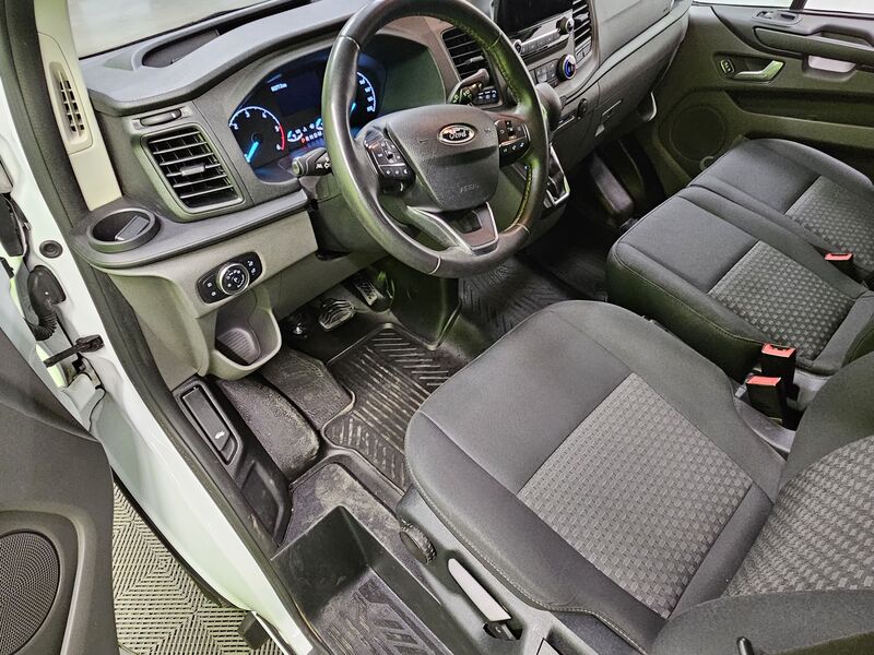 Ford Custom vaihtoauto