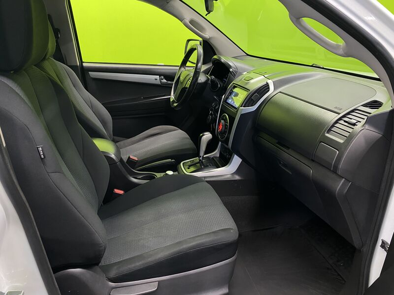 Isuzu D-Max vaihtoauto