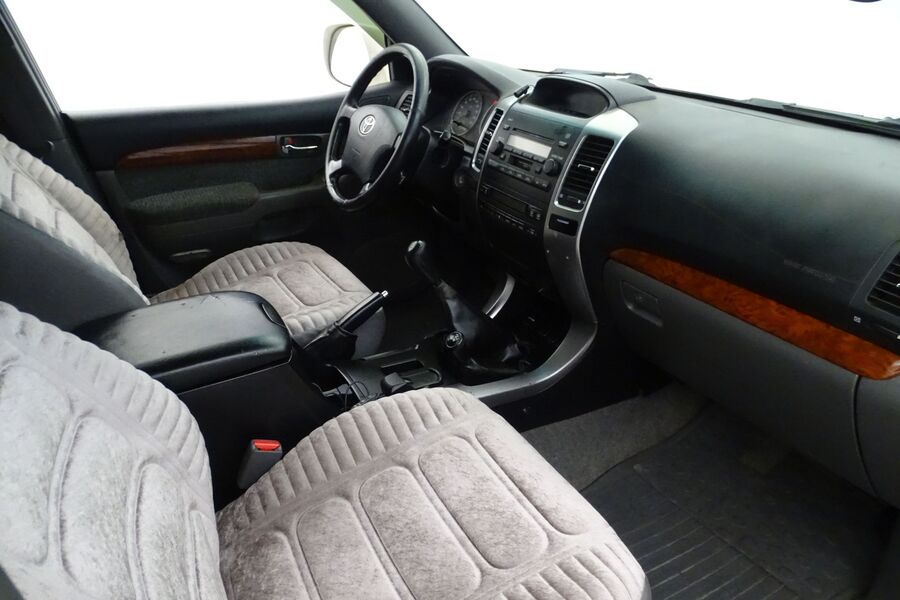 Toyota Land Cruiser vaihtoauto