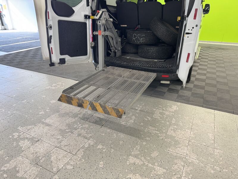 Ford Transit Custom vaihtoauto