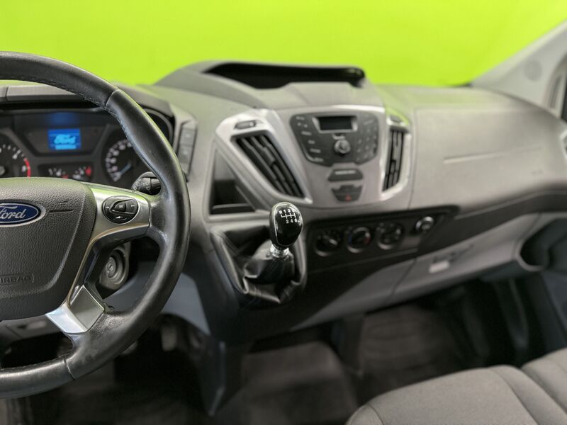 Ford Transit Custom vaihtoauto