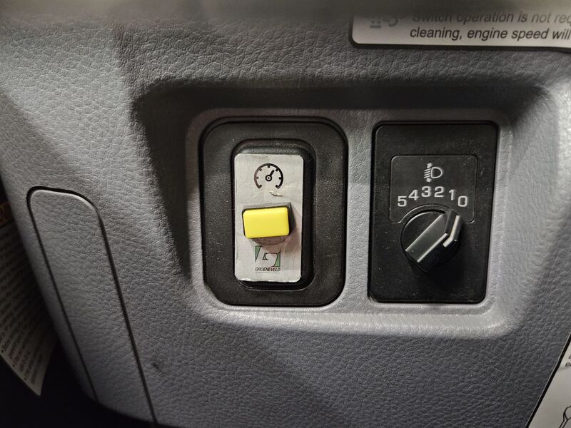 Mitsubishi Canter vaihtoauto