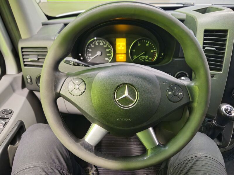 Mercedes-Benz Sprinter vaihtoauto