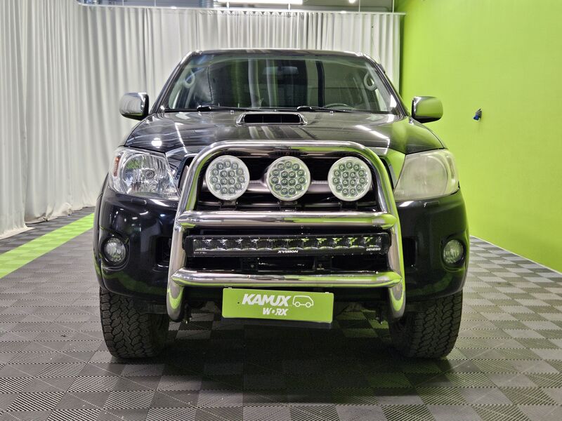 Toyota Hilux vaihtoauto