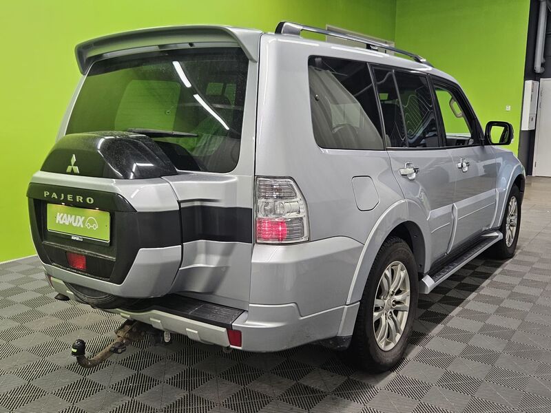 Mitsubishi Pajero vaihtoauto