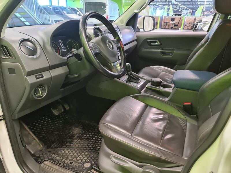 Volkswagen Amarok vaihtoauto