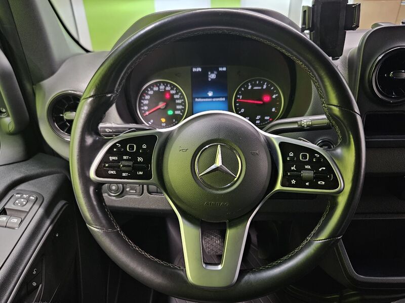 Mercedes-Benz Sprinter vaihtoauto