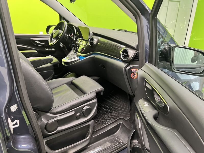 Mercedes-Benz EQV vaihtoauto