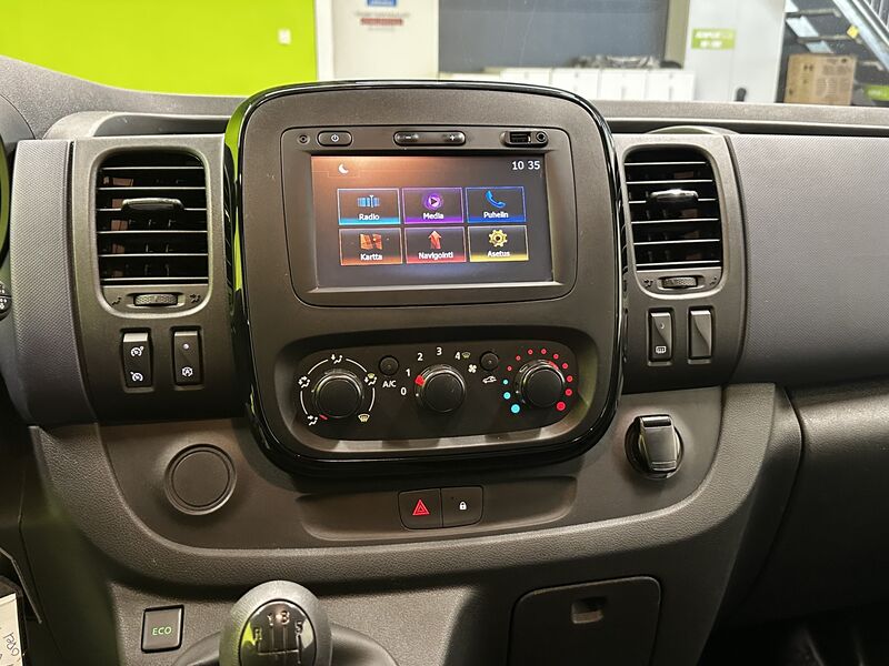 Opel Vivaro vaihtoauto