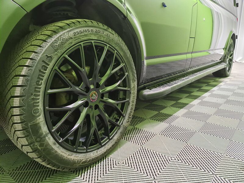 Volkswagen Transporter vaihtoauto