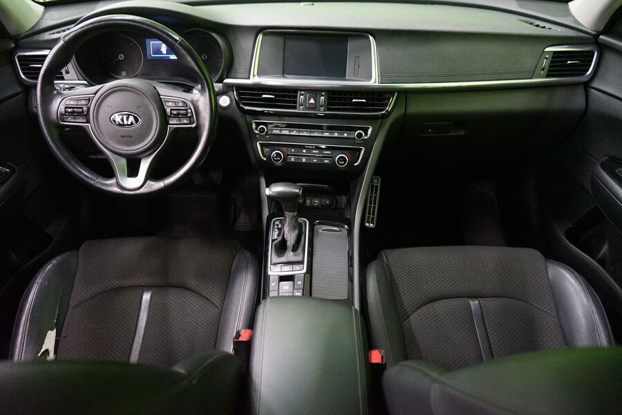 Kia Optima vaihtoauto