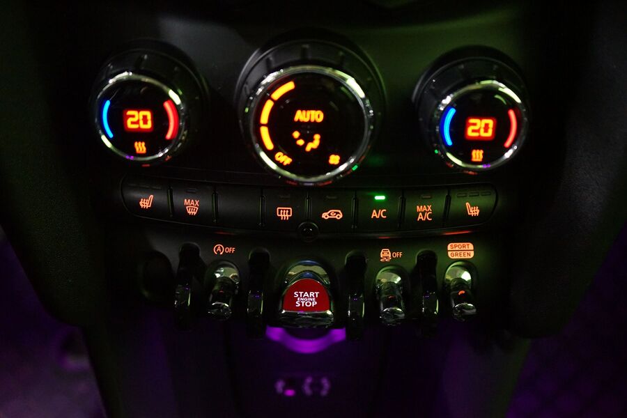 Mini Cooper vaihtoauto