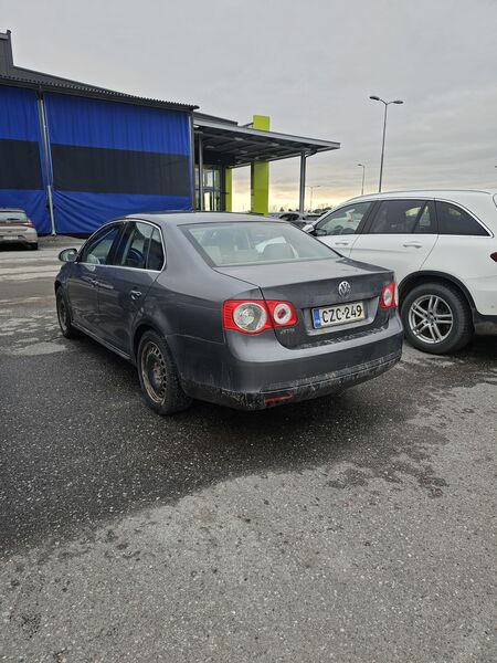 Volkswagen Jetta vaihtoauto