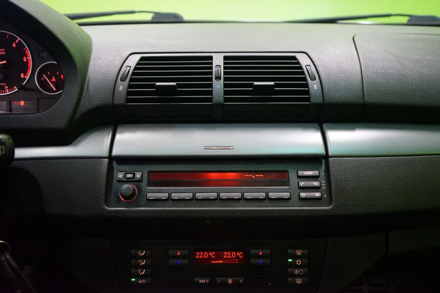 BMW X5 vaihtoauto