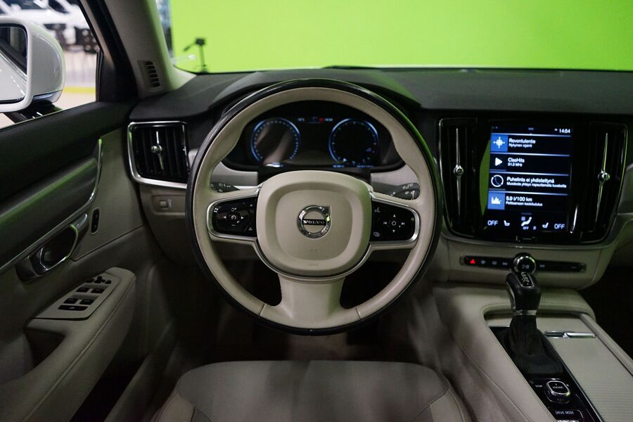 Volvo V90 vaihtoauto