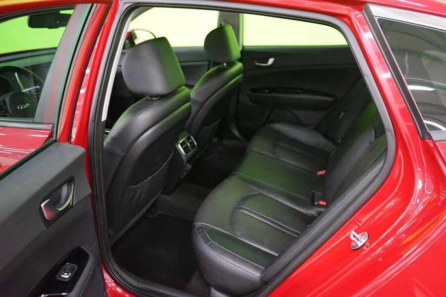 Kia Optima vaihtoauto