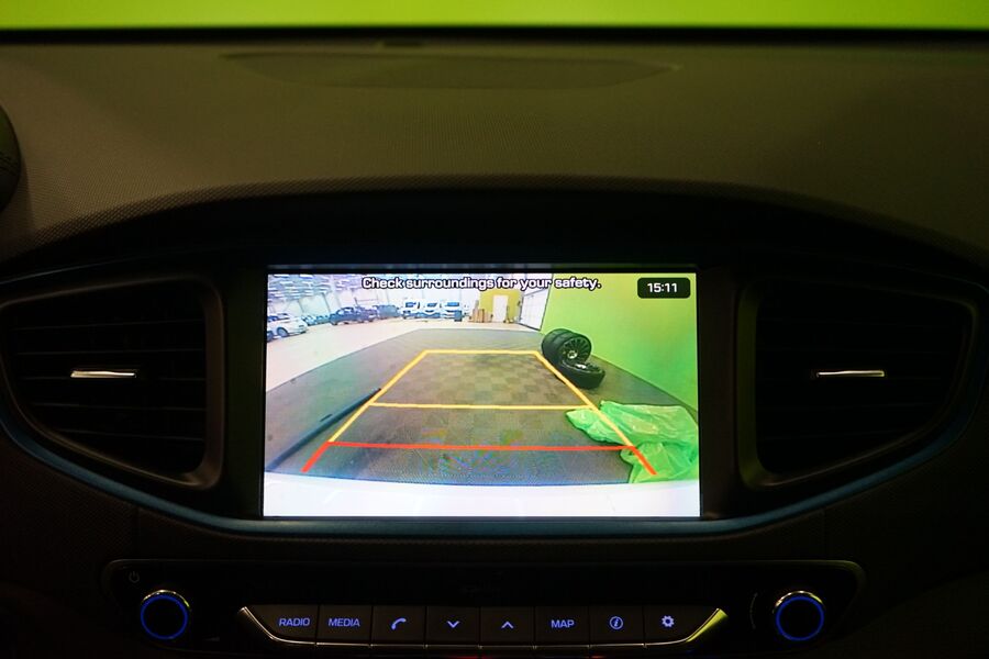 Hyundai IONIQ hybrid vaihtoauto